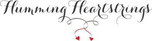 Humming Heartstrings logo
